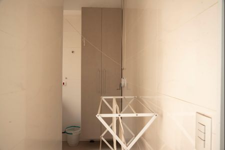 Casa à venda com 150m², 3 quartos e 4 vagasÁrea de Serviço