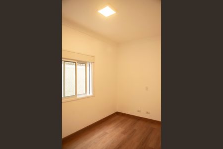 Casa à venda com 150m², 3 quartos e 4 vagasSuíte 2