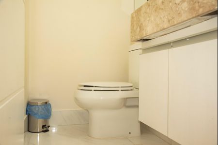 Casa à venda com 150m², 3 quartos e 4 vagasLavabo