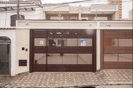 Casa à venda com 150m², 3 quartos e 4 vagasFachada