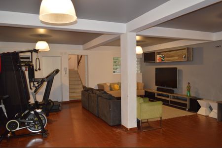 Casa à venda com 234m², 3 quartos e 3 vagasÁrea de lazer inferior