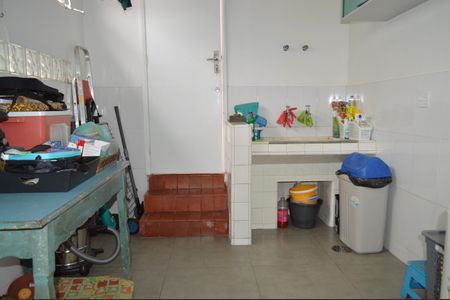 Casa à venda com 234m², 3 quartos e 3 vagasÁrea de Serviço