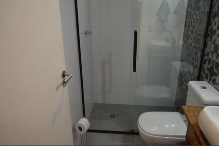 Casa à venda com 234m², 3 quartos e 3 vagasBanheiro da Área de Lazer inferior