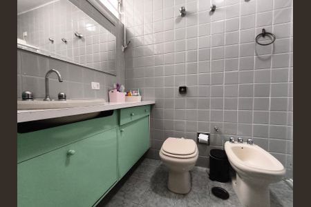 Casa à venda com 234m², 3 quartos e 3 vagasBanheiro Social