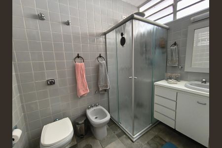 Casa à venda com 234m², 3 quartos e 3 vagasBanheiro da Suíte 3