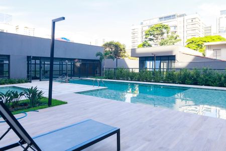 Apartamento à venda com 98m², 2 quartos e 2 vagasÁrea comum - Piscina