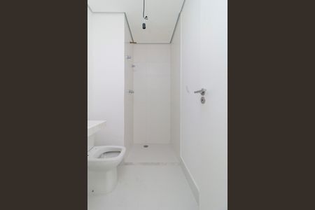 Apartamento à venda com 98m², 2 quartos e 2 vagasBanheiro da Suíte 2