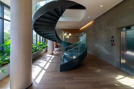 Apartamento à venda com 98m², 2 quartos e 2 vagasHall Social