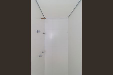 Apartamento à venda com 98m², 2 quartos e 2 vagasBanheiro da Suíte 2