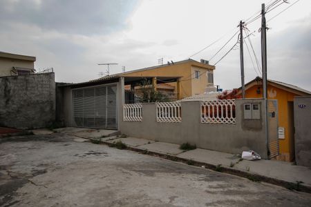 Casa para alugar com 130m², 2 quartos e 1 vagaFachada