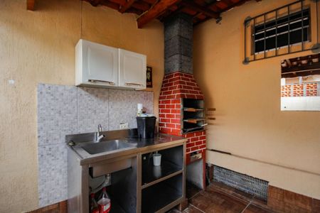 Casa para alugar com 130m², 2 quartos e 1 vagaChurrasqueira