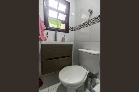 Casa à venda com 202m², 4 quartos e 2 vagas Casa à venda com 202m², 4 quartos e 2 vagasBanheiro da Suíte 3