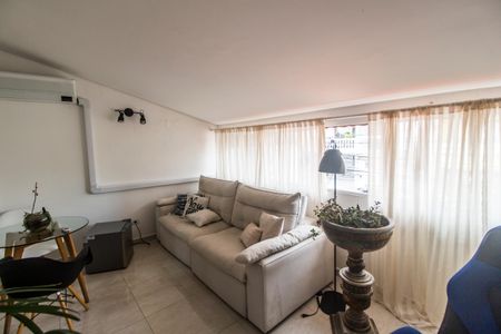 Casa à venda com 202m², 4 quartos e 2 vagas Casa à venda com 202m², 4 quartos e 2 vagasSuíte 2