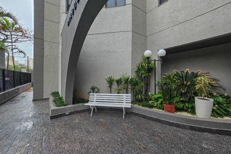 Apartamento para alugar com 90m², 2 quartos e 1 vagaÁrea de Lazer