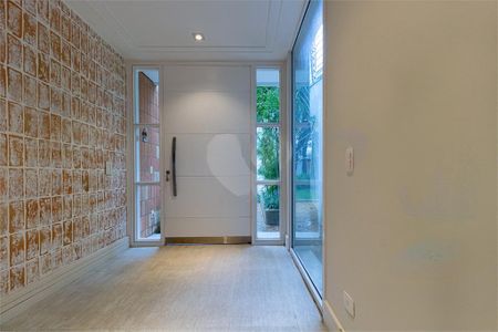 Casa à venda com 471m², 4 quartos e 6 vagas