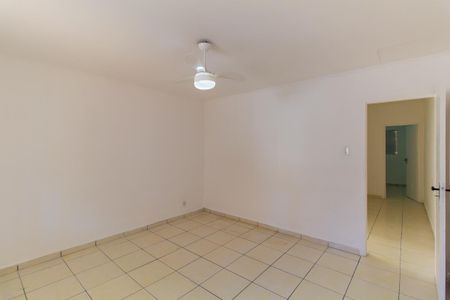 Casa à venda com 70m², 2 quartos e 2 vagas Casa à venda com 70m², 2 quartos e 2 vagasQuarto 1