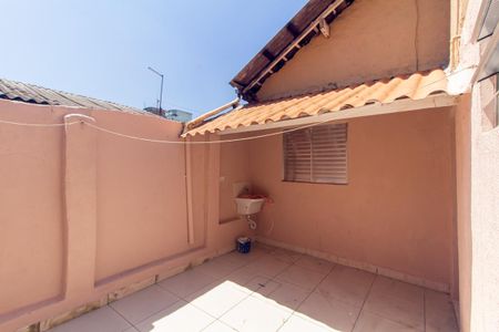 Casa à venda com 70m², 2 quartos e 2 vagas Casa à venda com 70m², 2 quartos e 2 vagasÁrea de Serviço
