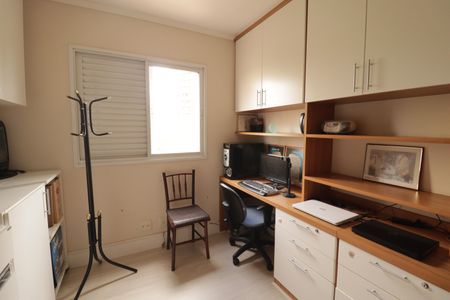 Apartamento à venda com 109m², 3 quartos e 2 vagasQuarto 2