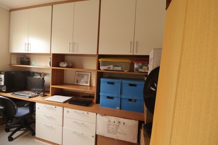 Apartamento à venda com 109m², 3 quartos e 2 vagasQuarto 2