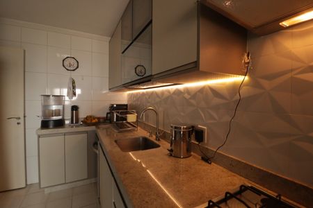 Apartamento à venda com 109m², 3 quartos e 2 vagasCozinha e Área de Serviço