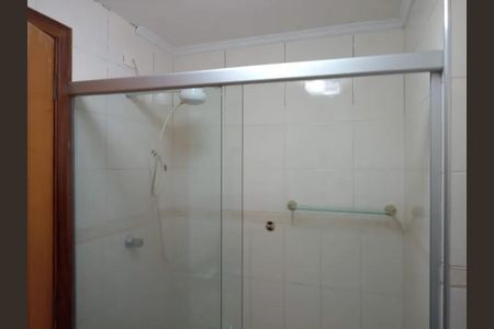 Banheiro social de apartamento à venda com 3 quartos, 75m² em Vila Mariana, São Paulo