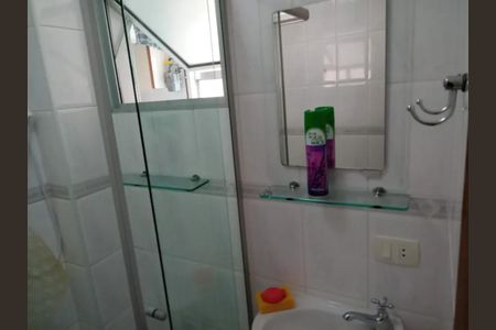 Banheiro da suíte de apartamento à venda com 3 quartos, 75m² em Vila Mariana, São Paulo