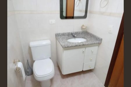 Banheiro social de apartamento à venda com 3 quartos, 75m² em Vila Mariana, São Paulo