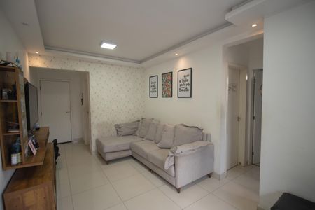 Sala de apartamento para alugar com 2 quartos, 48m² em Colubande, São Gonçalo