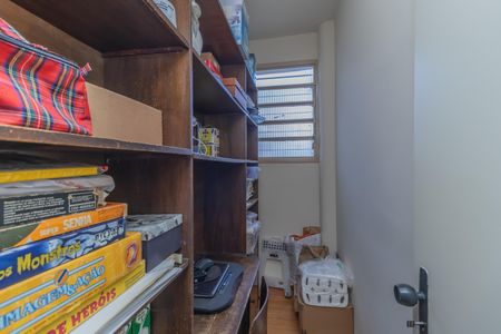 Apartamento à venda com 160m², 4 quartos e 2 vagasQuarto 1