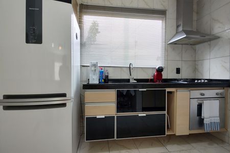 Casa de condomínio à venda com 200m², 2 quartos e 1 vagaCozinha