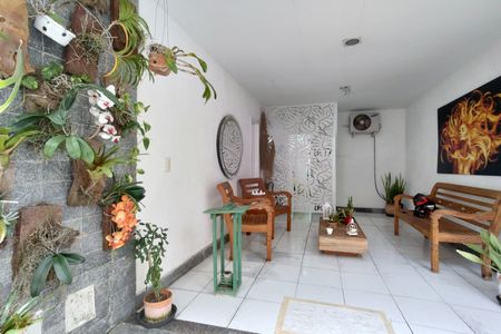 Casa de condomínio à venda com 200m², 2 quartos e 1 vagaGaragem