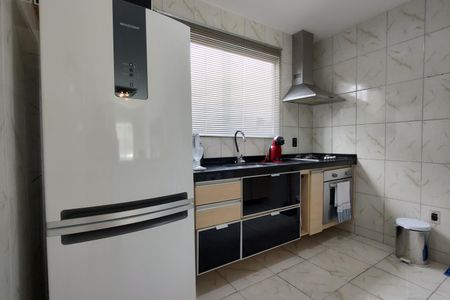Casa de condomínio à venda com 200m², 2 quartos e 1 vagaCozinha