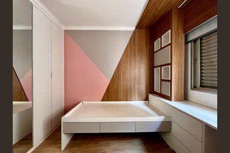 Apartamento para alugar com 115m², 3 quartos e 2 vagasQuarto 2