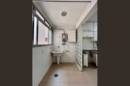 Apartamento para alugar com 115m², 3 quartos e 2 vagasÁrea de Serviço