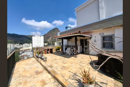 Apartamento à venda com 191m², 3 quartos e 2 vagasCobertura