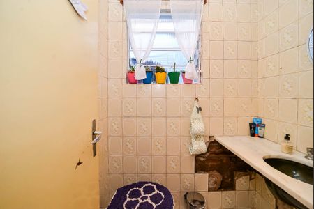 Casa à venda com 200m², 3 quartos e 5 vagasLavabo