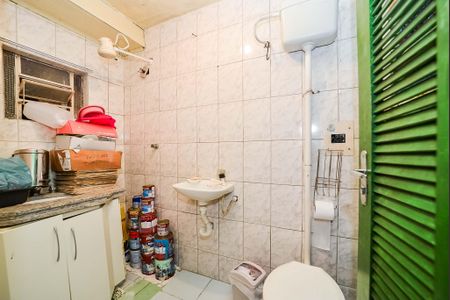 Casa à venda com 200m², 3 quartos e 5 vagasBanheiro de Serviço