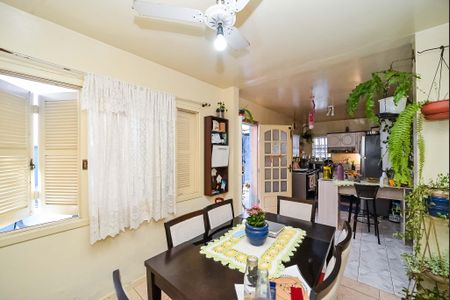 Casa à venda com 200m², 3 quartos e 5 vagasSala de Jantar