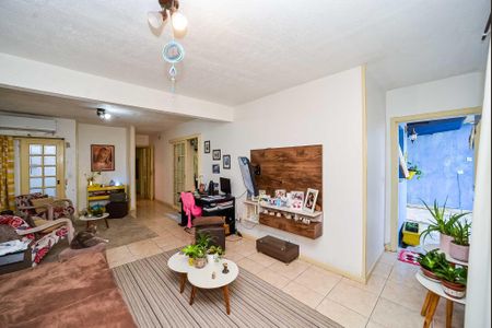 Casa à venda com 200m², 3 quartos e 5 vagasSala