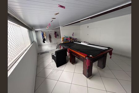 Casa à venda com 290m², 4 quartos e 2 vagas Casa à venda com 290m², 4 quartos e 2 vagasEspaço de Jogos