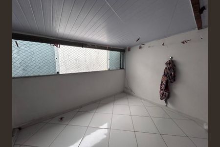 Casa à venda com 290m², 4 quartos e 2 vagas Casa à venda com 290m², 4 quartos e 2 vagasÁrea de Serviço