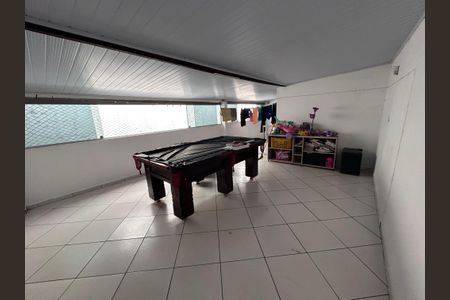 Casa à venda com 290m², 4 quartos e 2 vagas Casa à venda com 290m², 4 quartos e 2 vagasEspaço de Jogos