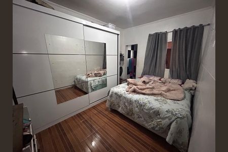 Casa à venda com 290m², 4 quartos e 2 vagas Casa à venda com 290m², 4 quartos e 2 vagasSuíte 1