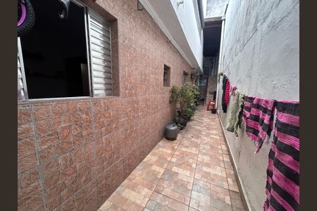 Casa à venda com 290m², 4 quartos e 2 vagas Casa à venda com 290m², 4 quartos e 2 vagasQuintal