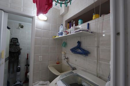 Apartamento à venda com 71m², 3 quartos e 1 vagaÁrea de Serviço