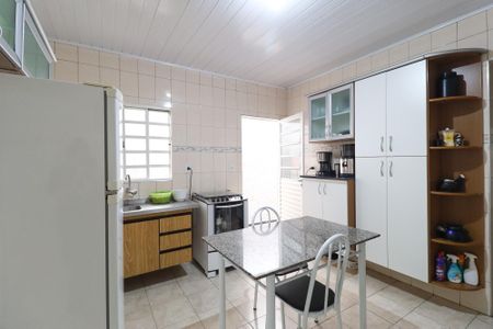 Casa à venda com 125m², 3 quartos e 1 vaga Casa à venda com 125m², 3 quartos e 1 vagaCozinha