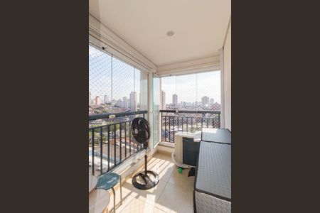 Apartamento à venda com 106m², 3 quartos e 2 vagasVaranda - Suíte 2