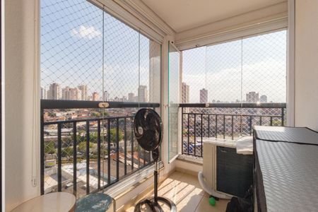 Apartamento à venda com 106m², 3 quartos e 2 vagasVaranda - Suíte 2