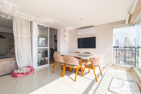 Varanda de apartamento à venda com 3 quartos, 106m² em Vila Regente Feijó, São Paulo