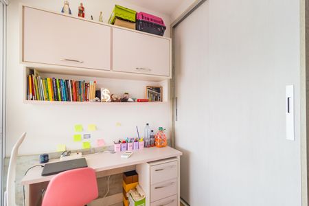 Apartamento à venda com 106m², 3 quartos e 2 vagasQuarto